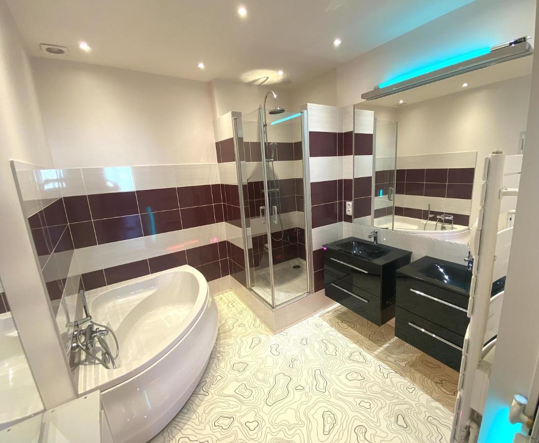 Floydroom'S Pau Chambre Hotes Standing Dans Appartement Partage Proche Chateau Extérieur photo